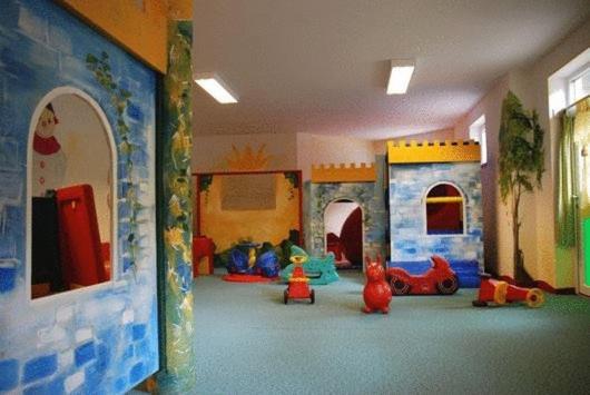 Smileys Kinderhotel Trebesing Exterior photo