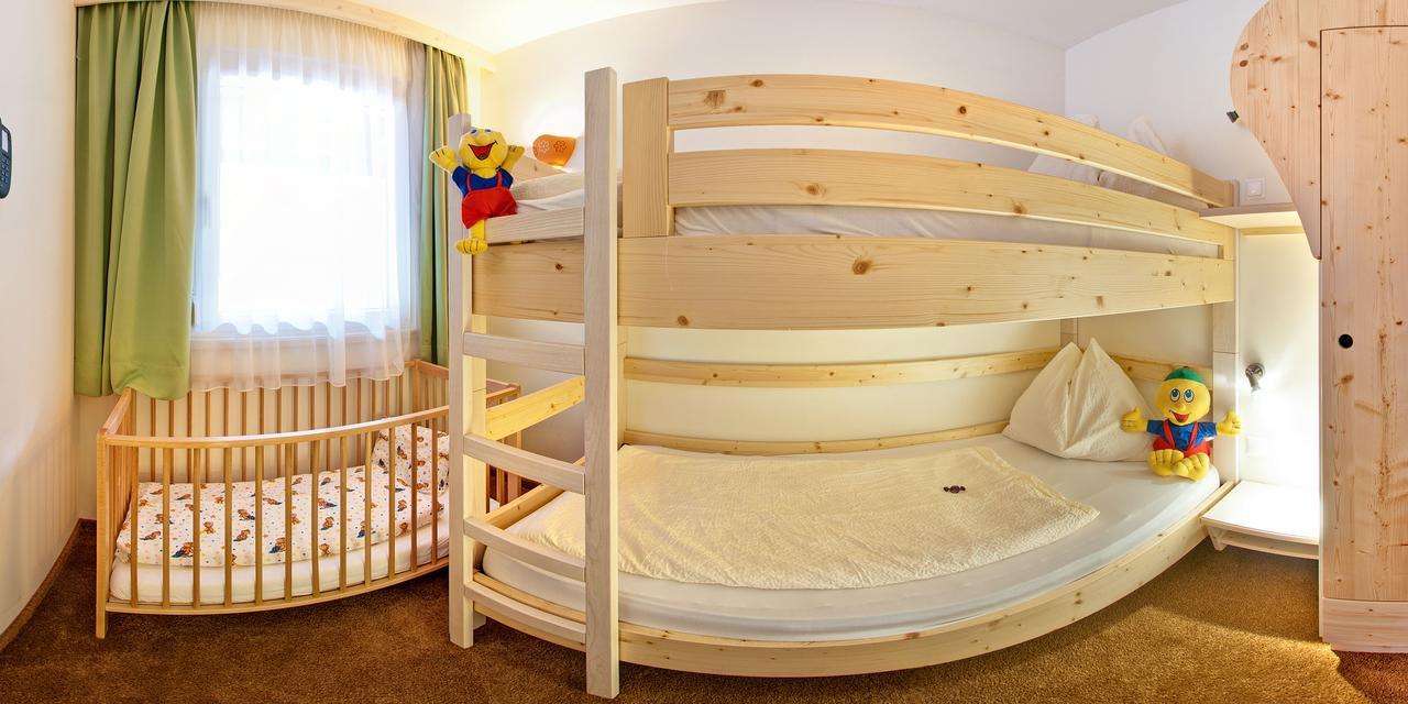 Smileys Kinderhotel Trebesing Exterior photo